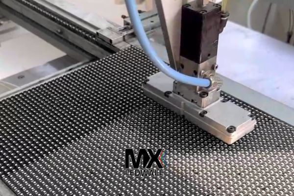 produzione mattonelle ledwall su misura in Italia tecnologie sistemi avanzati mx ledwall